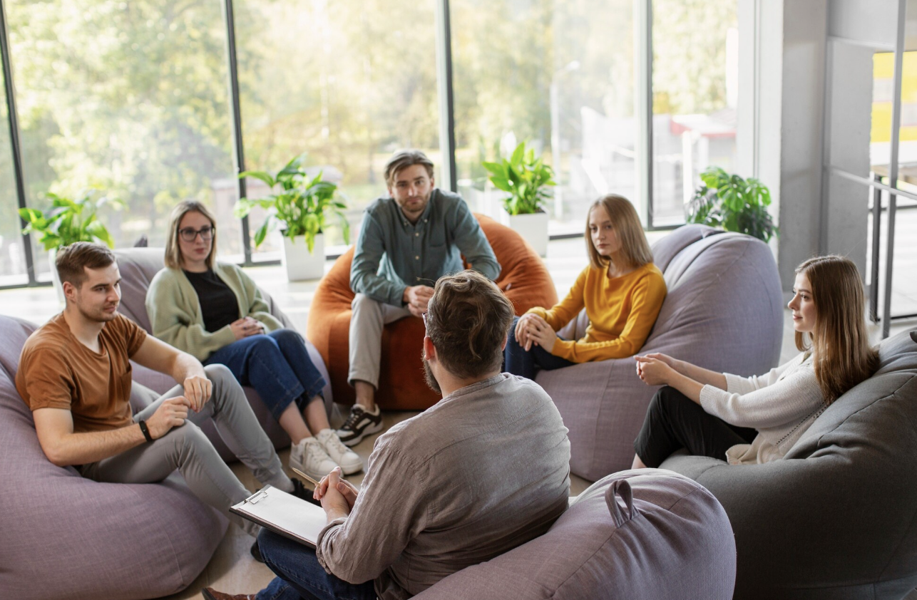 whos this groups for image.png