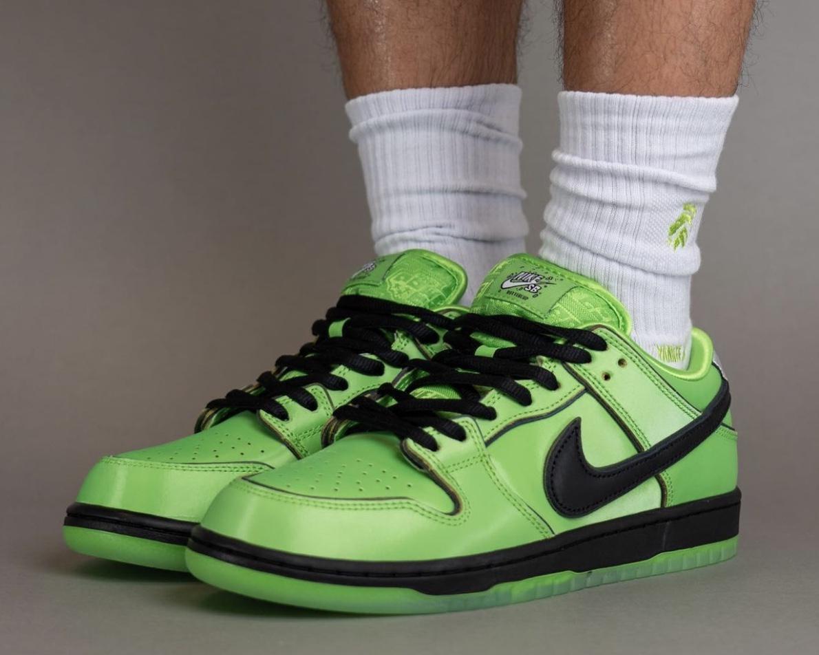 powerpuff-girls-nike-sb-dunk-low-buttercup-fz8319-300-release-date.jpg