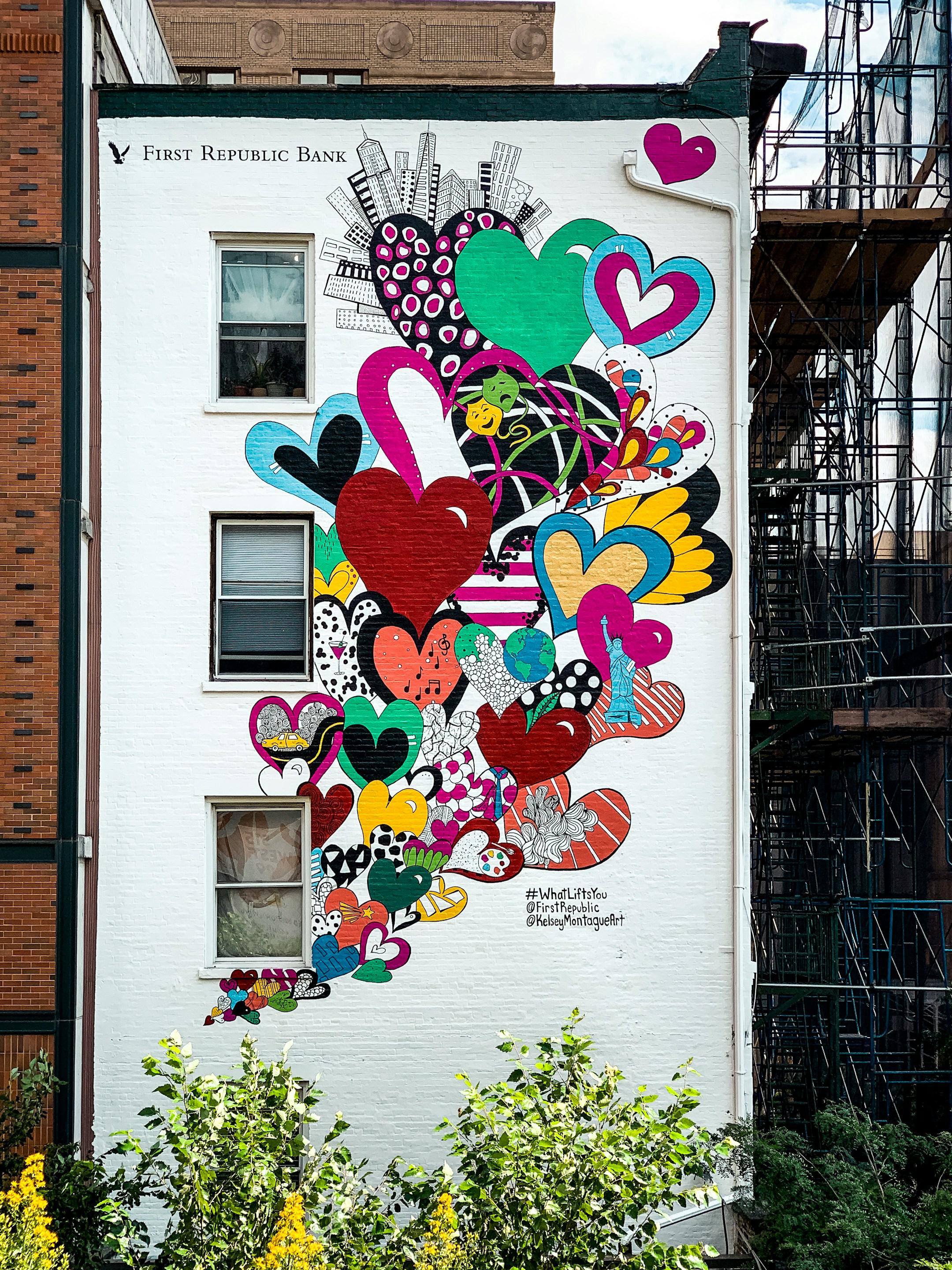 Mural painting on the side of a building