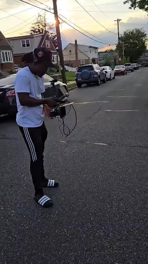 1000044395.mp4