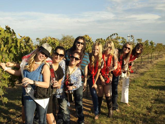 bachelorette party wine tour 1.jpg