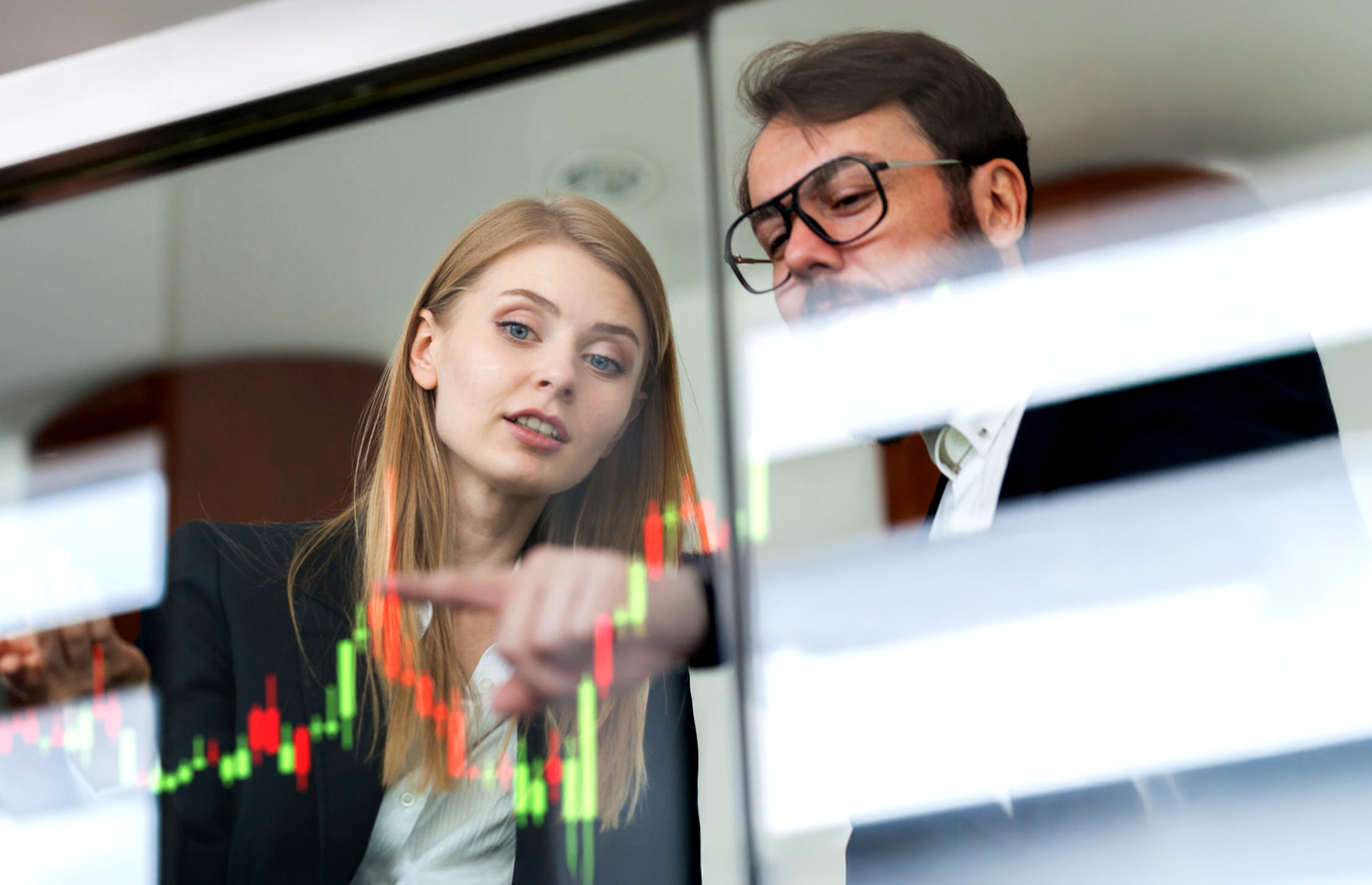 service-financial analyst.png