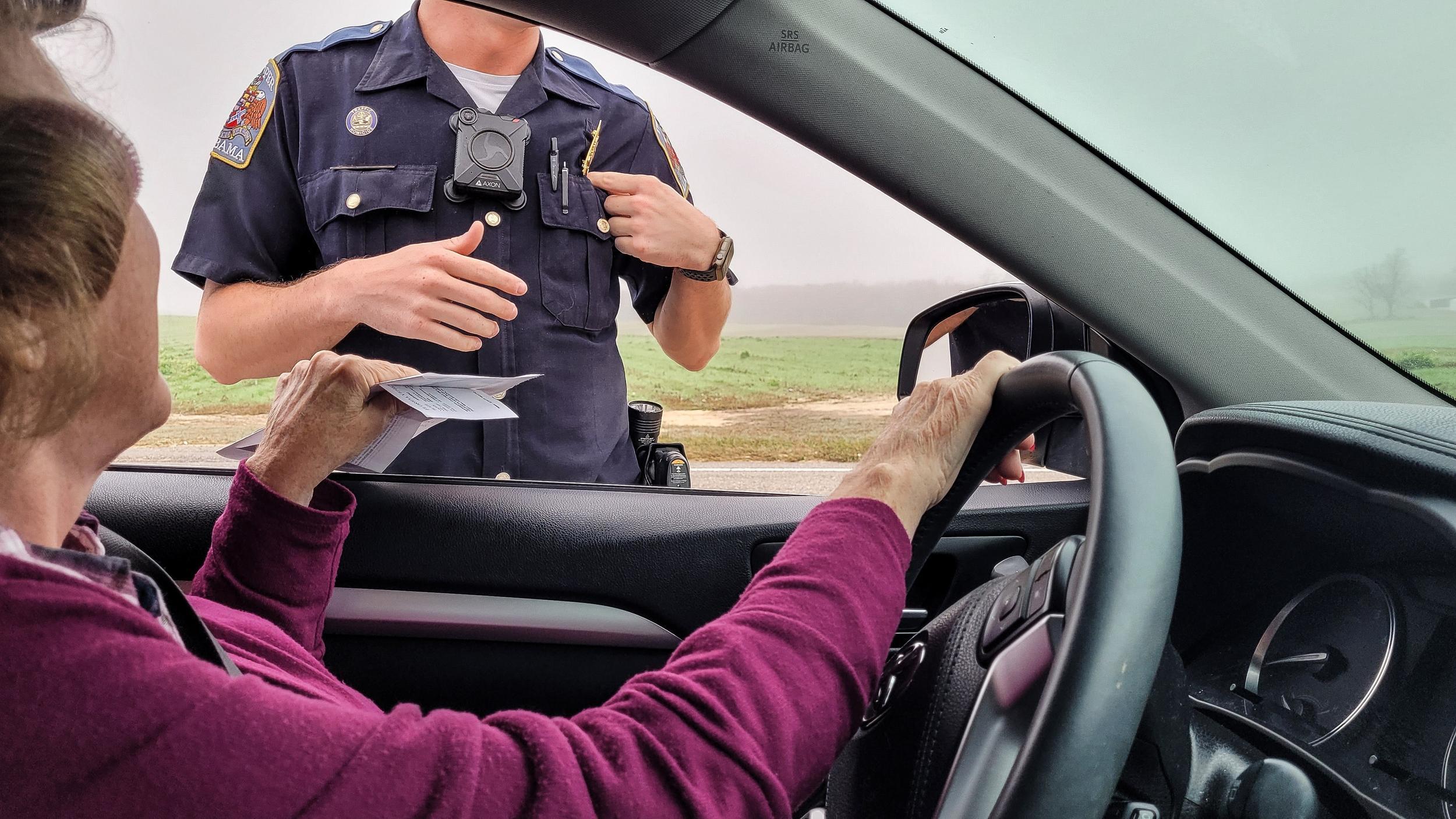 senior-driver-being-pulled-over-in-rural-area-2026-09-24-06-54-26-utc.jpg