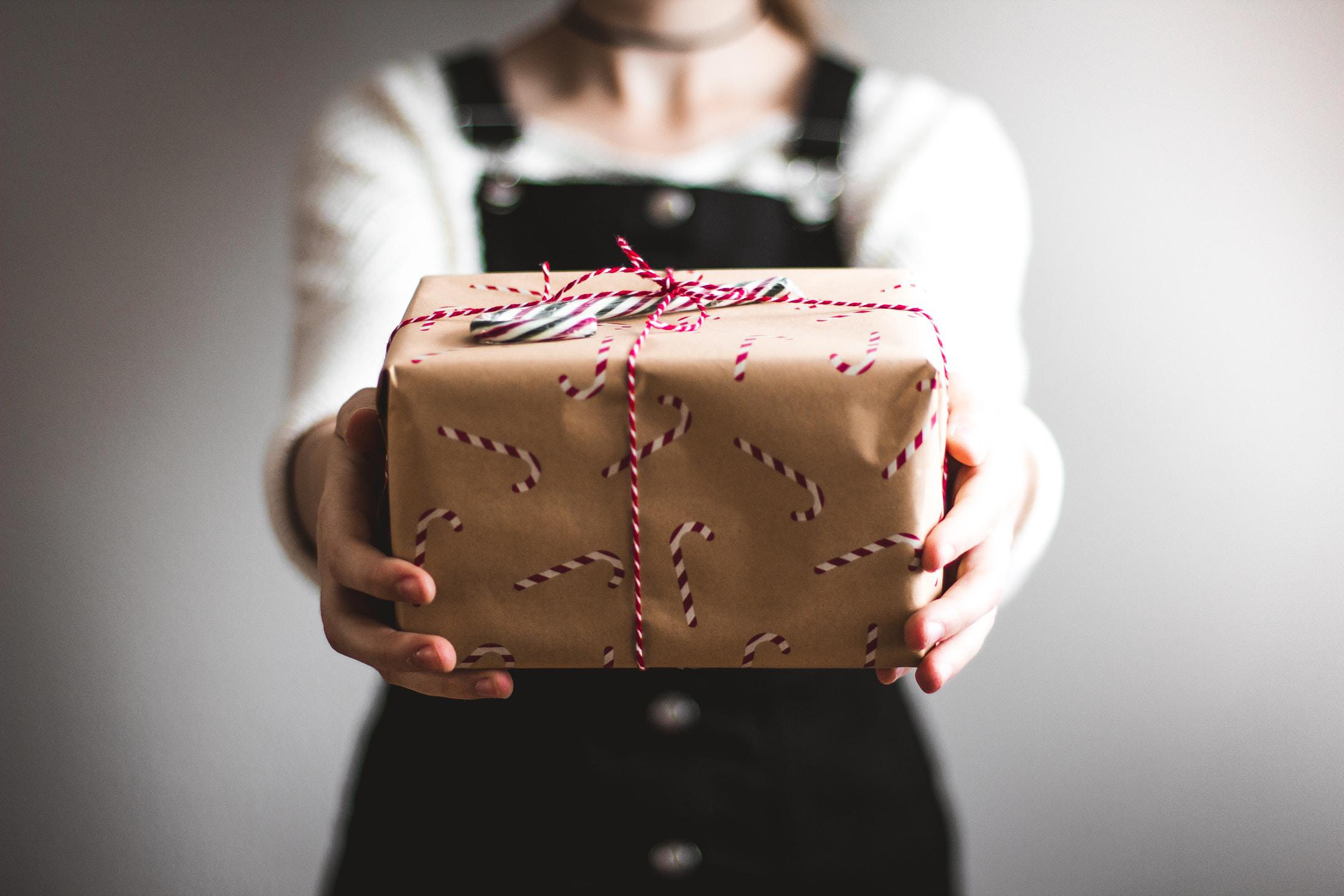 Get solar energy estimates and give yourself the gift of savings