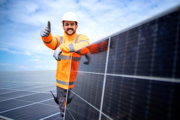 solar contractor.jpg