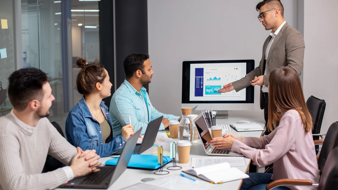 Scaling Organic Pipeline: How to Build a B2B Content Engine Using AI Marketing Systems
