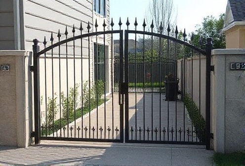 Residential Metal Gate