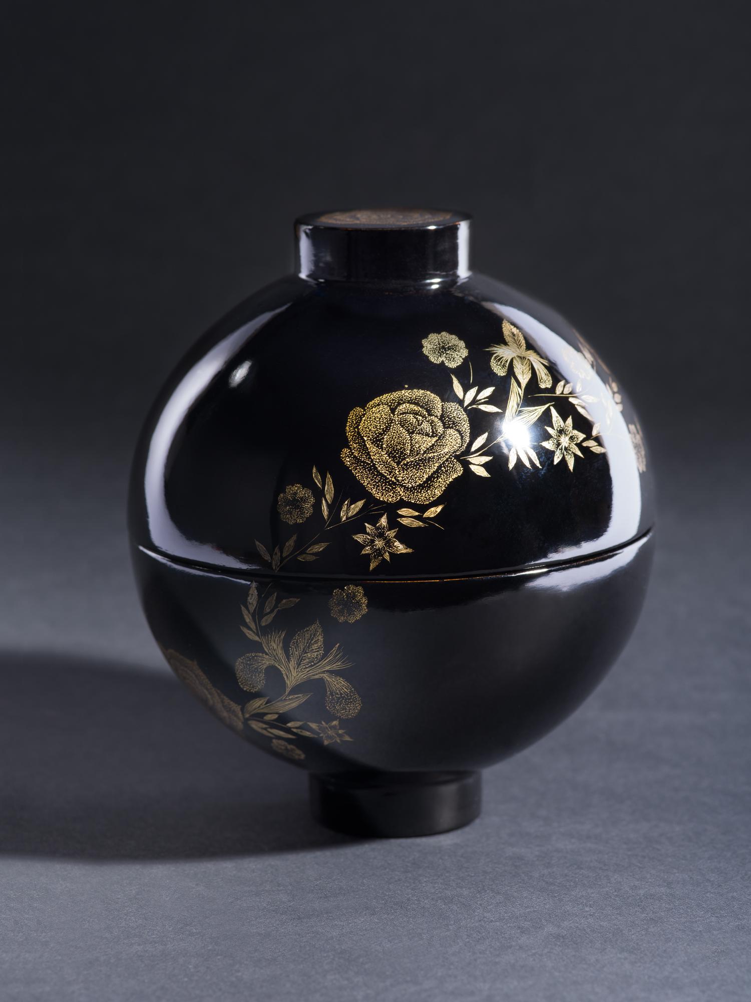 <strong>Chinkinart - Shokoufeh Moghaddam Chinkin Engraving bowl</strong>.jpeg