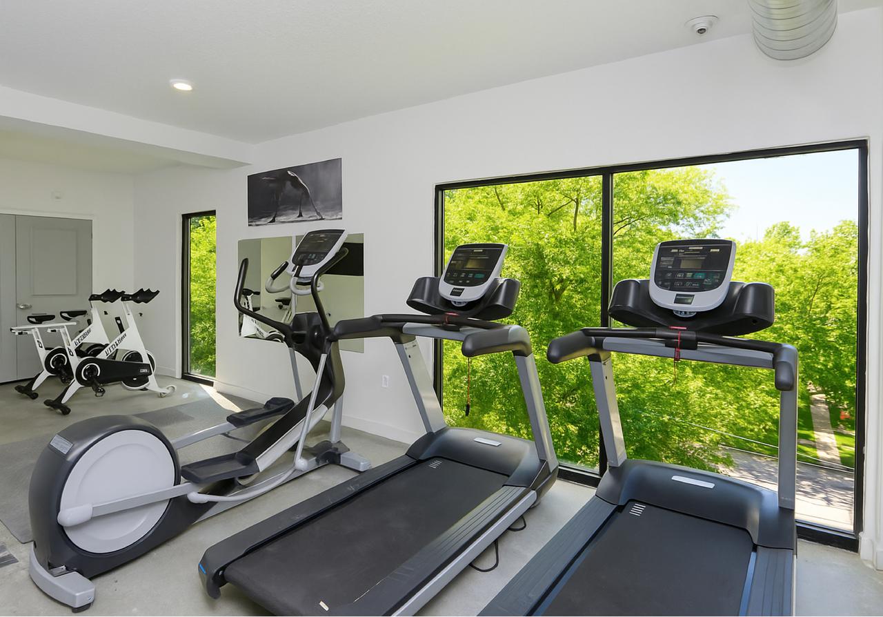 fitness center 1-01.jpg