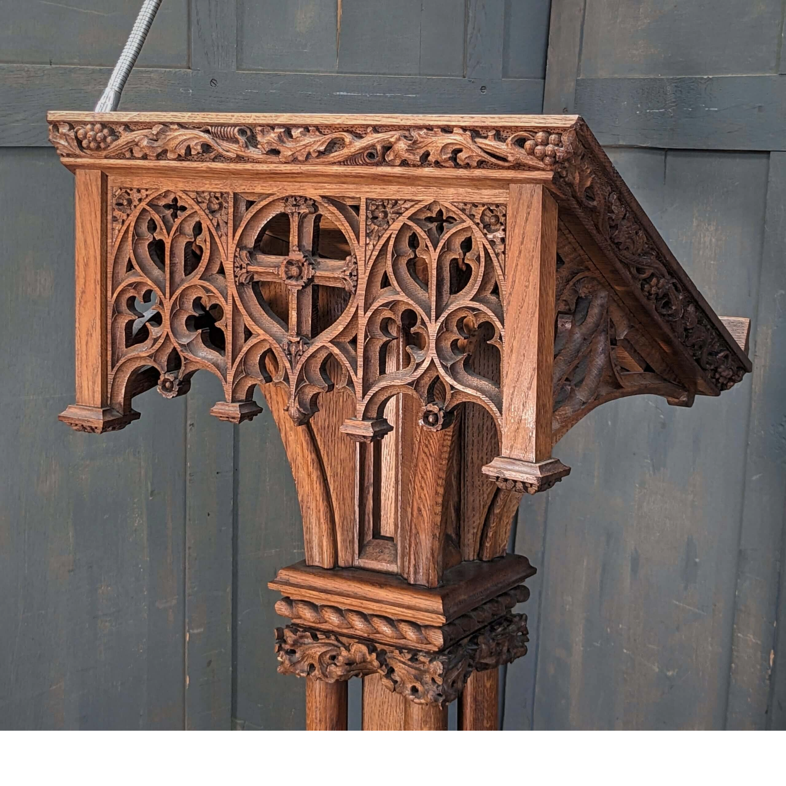 lectern.png