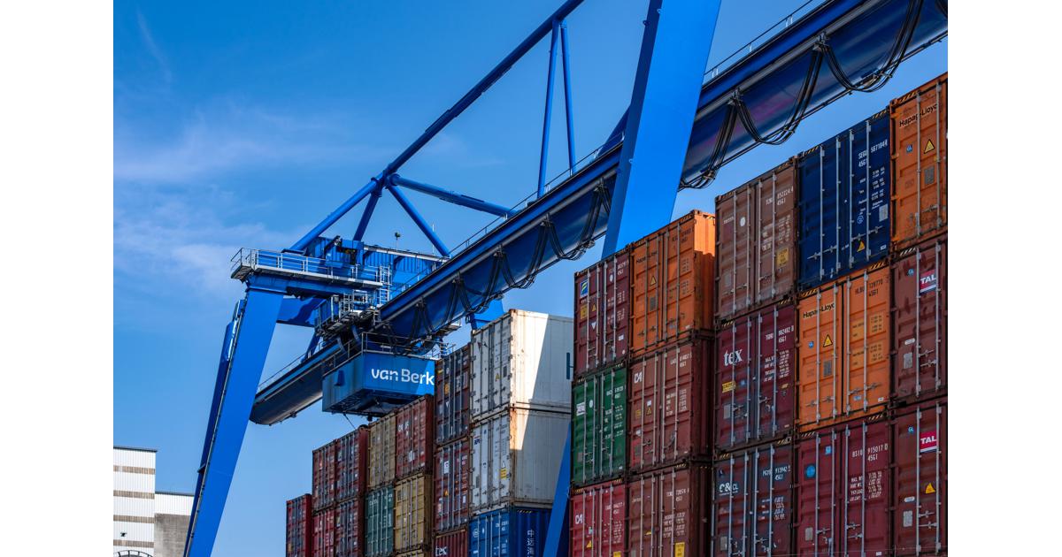 Common Jobs for Different Types of Overhead Cranes