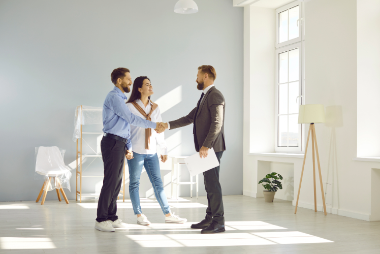 landlord-meeting-tenants-rental-property-flooring.jpg.png