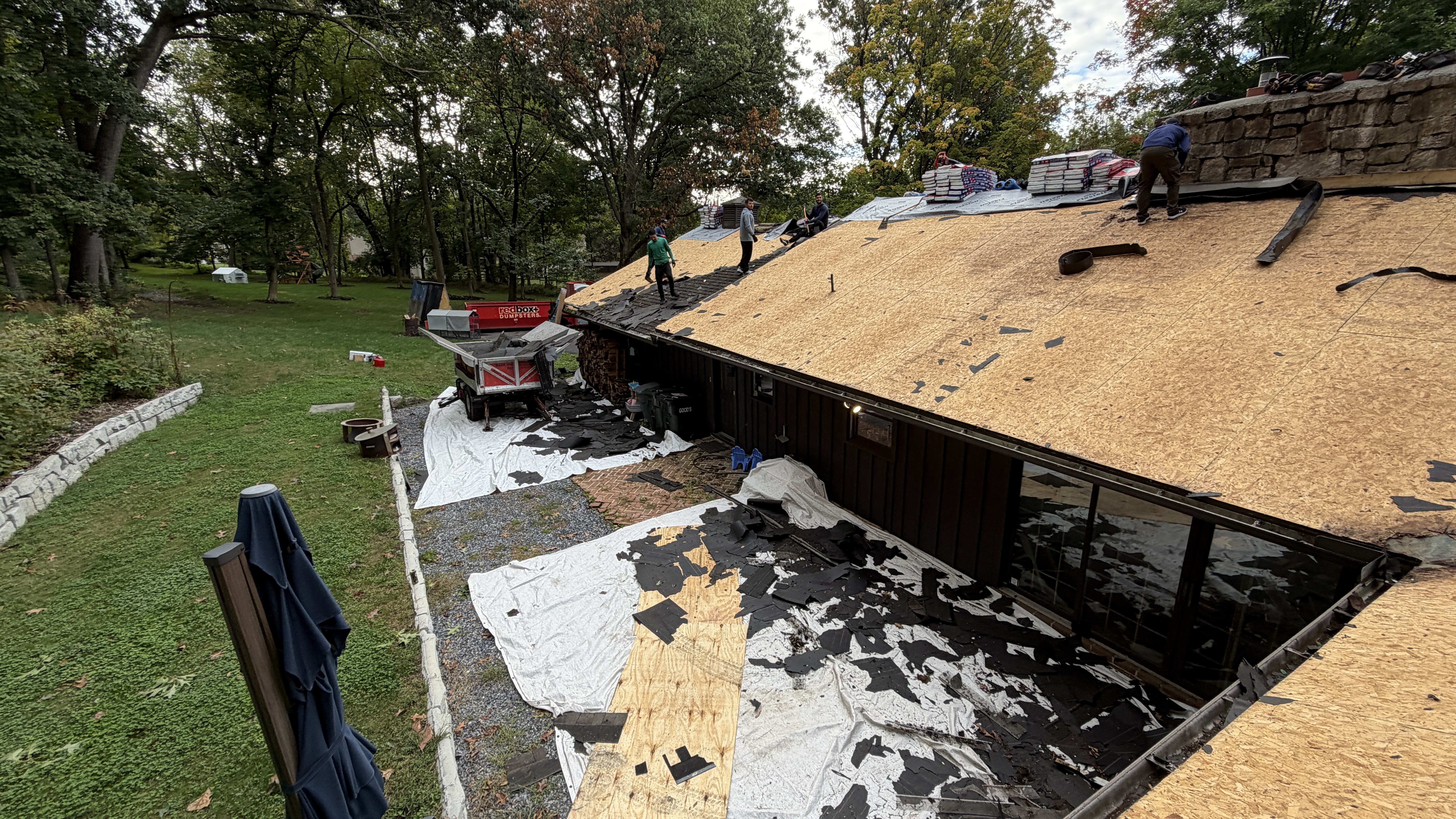Completed roof exterior view showing GAF Timberline HDZ installation quality