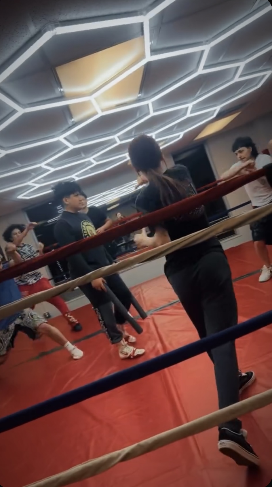 Prettybutbadd Boxing gym training moment