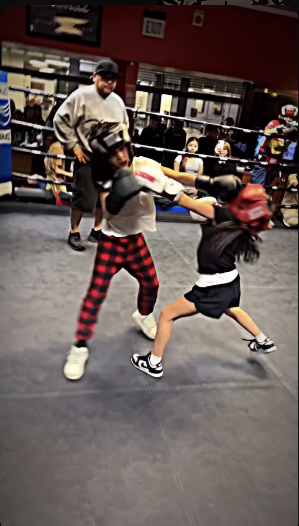 Prettybutbadd Boxing gym training moment