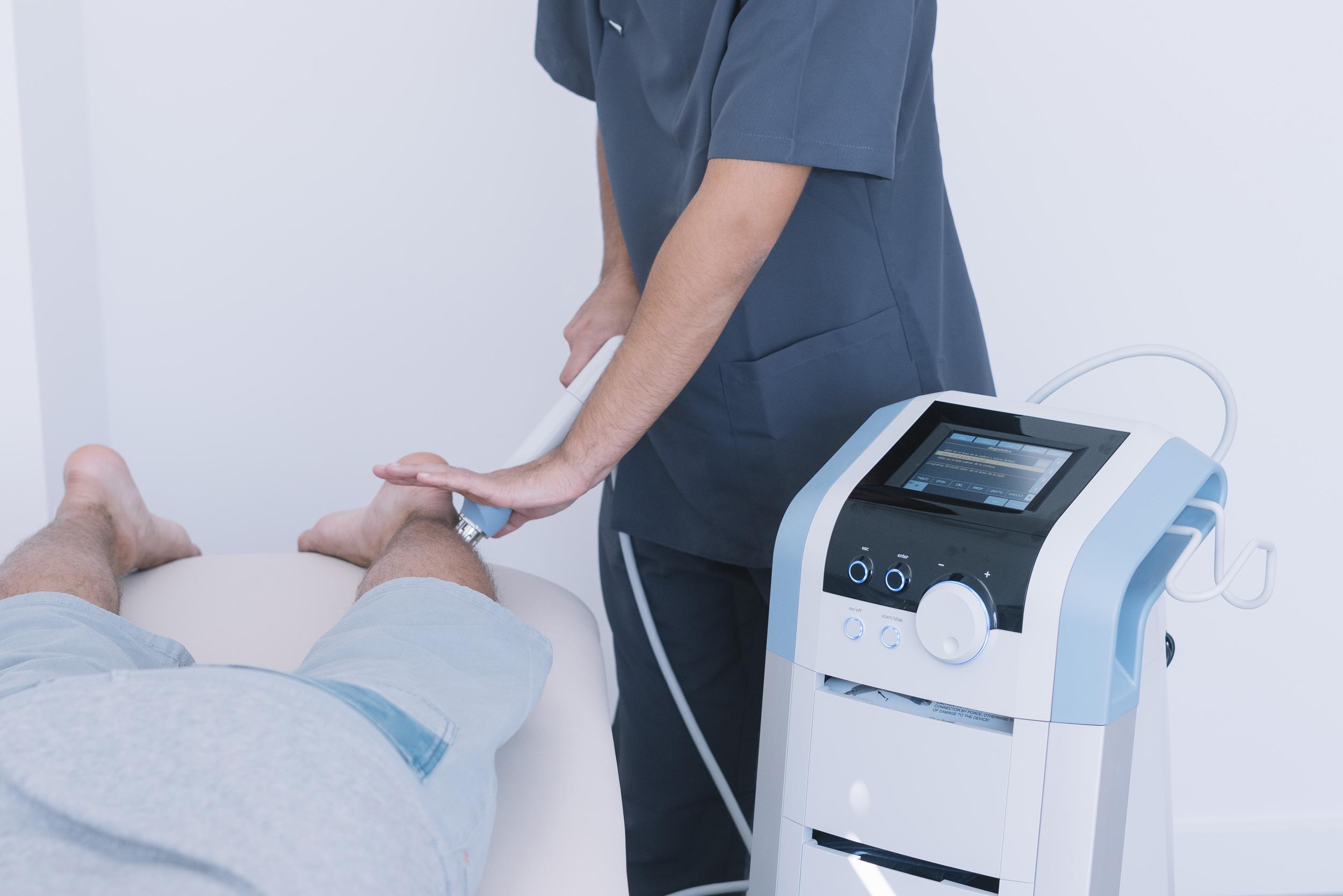 medical-professional-treating-patient-s-ankle-in-c-2026-03-19-04-22-44-utc.jpg