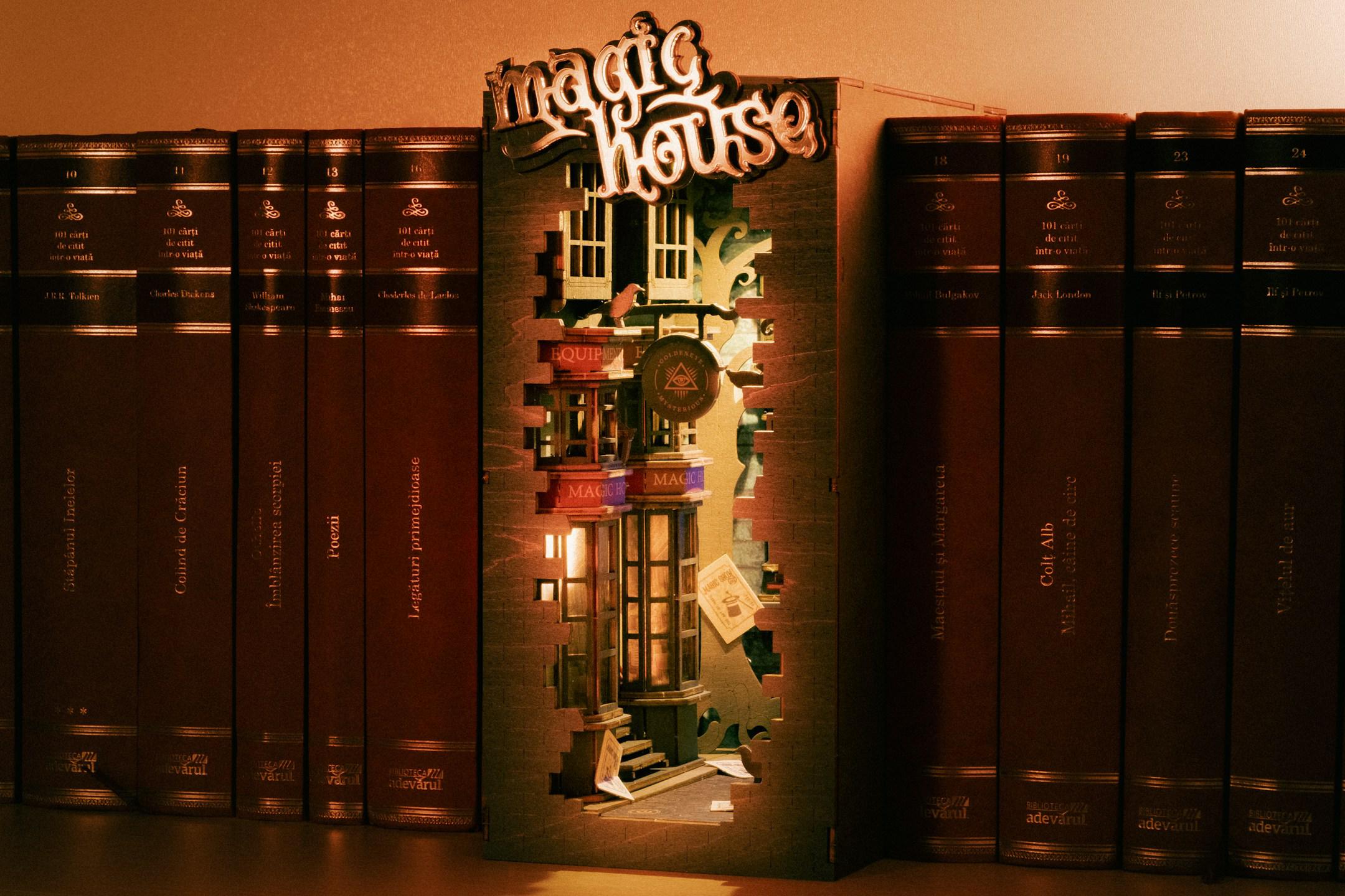 Here we go, my second DIY set!😍This one depicts Diagon Alley from Harry Potter! 🤯