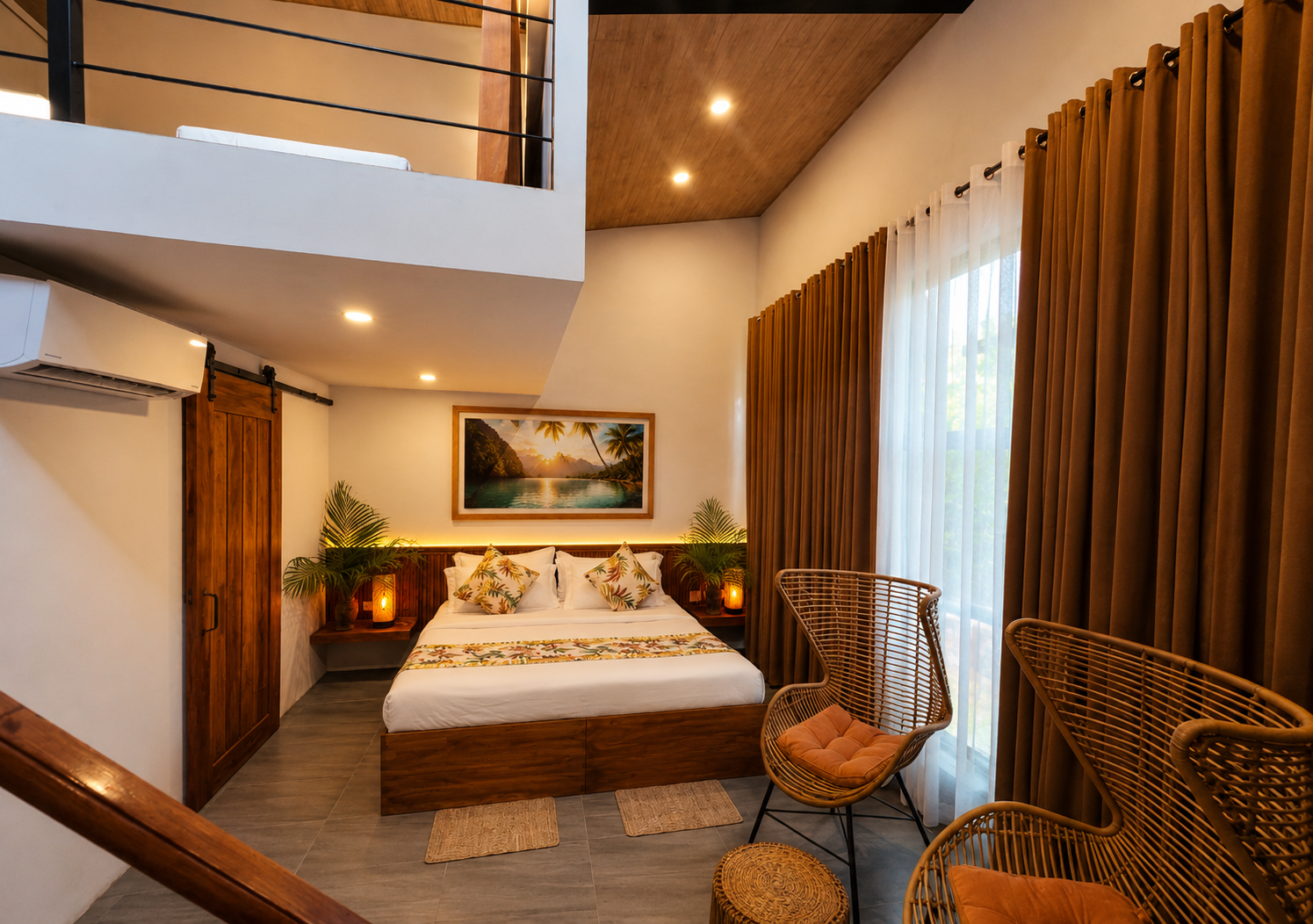 Superior Family Room - Image 5