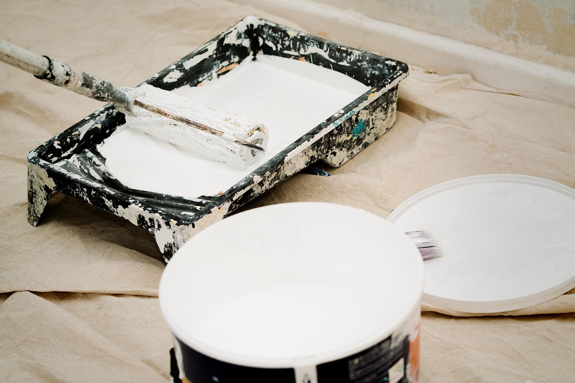 paint-4191399_1920.jpg