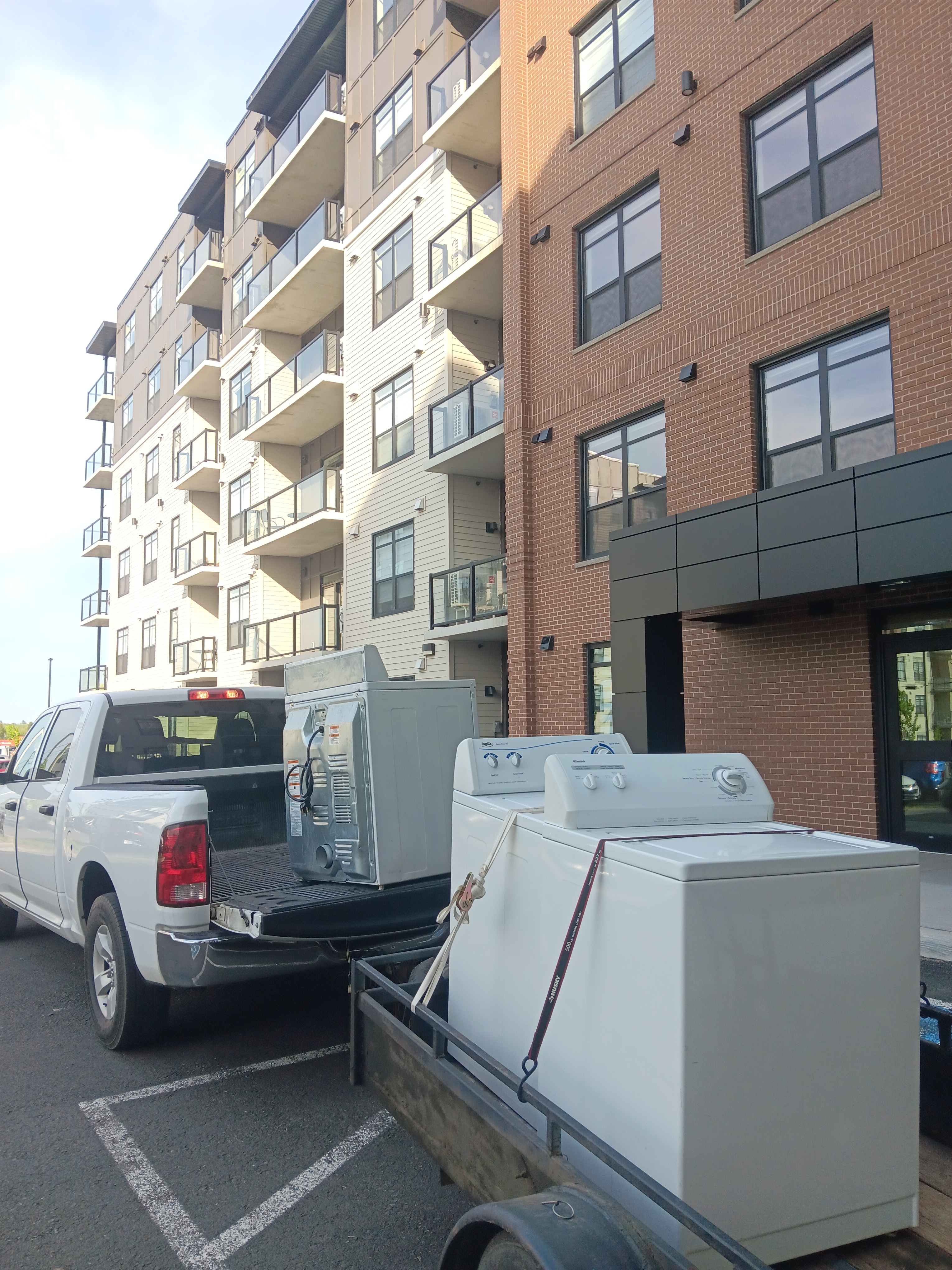 Top-load washer and dryer set - side view