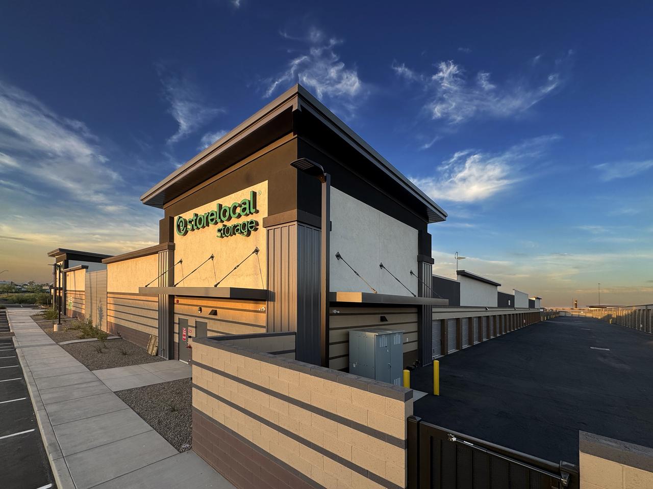 STORELOCAL ENTRY