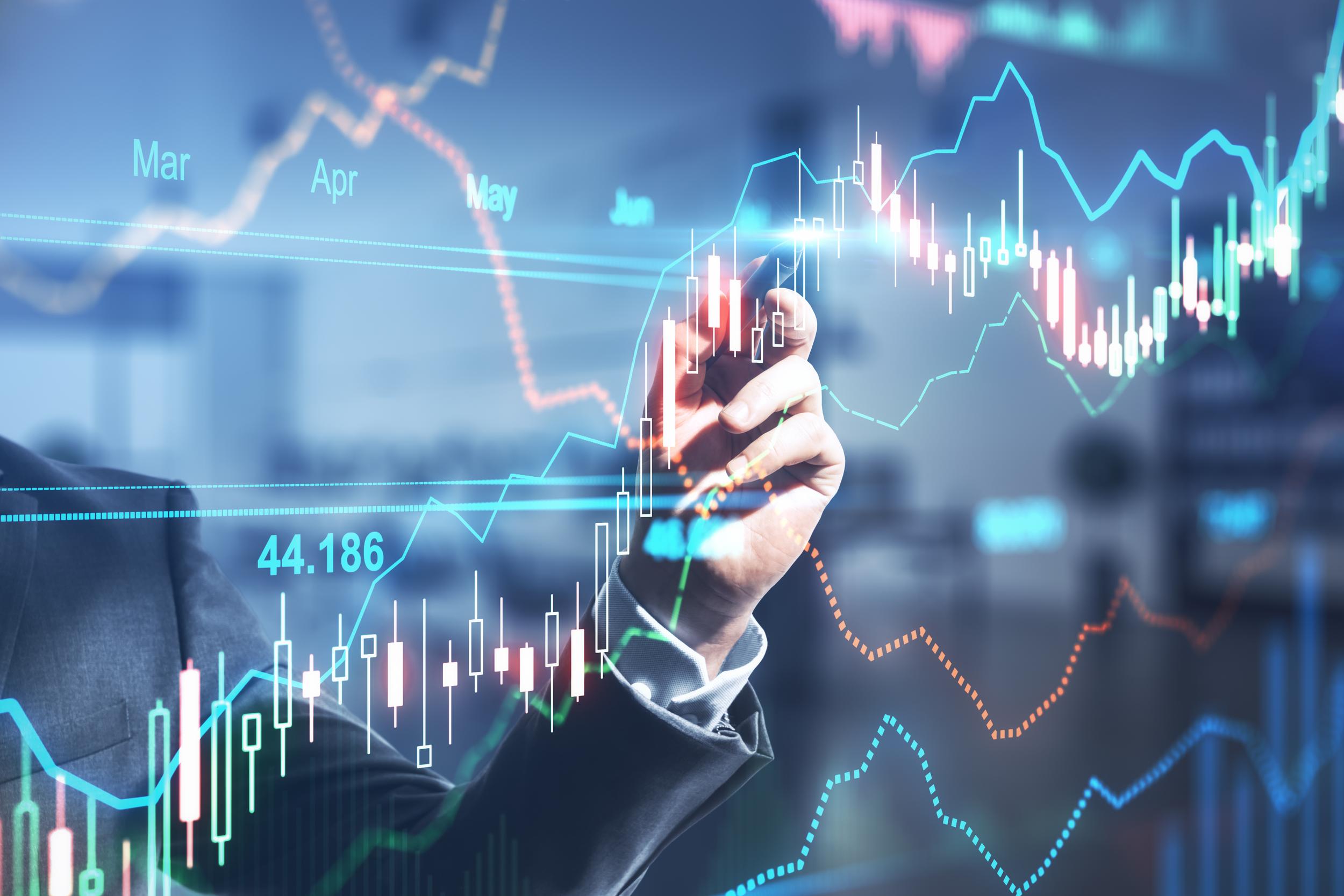 global-investment-concept-with-businessman-touchin-2026-01-11-08-36-18-utc.jpg