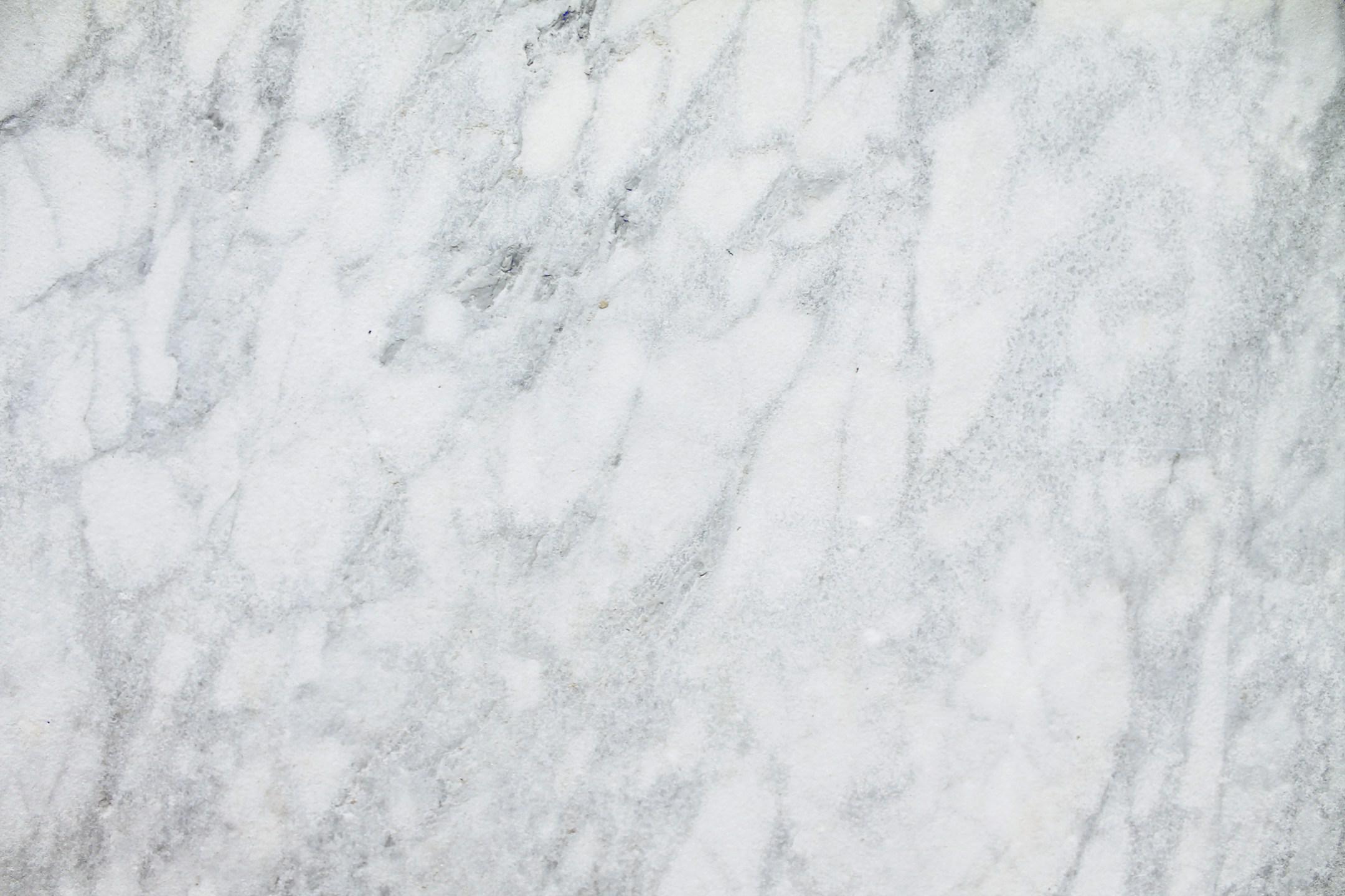 <strong>Transform Your Backyard Retreat with Stunning Marble Pool Decks</strong>
