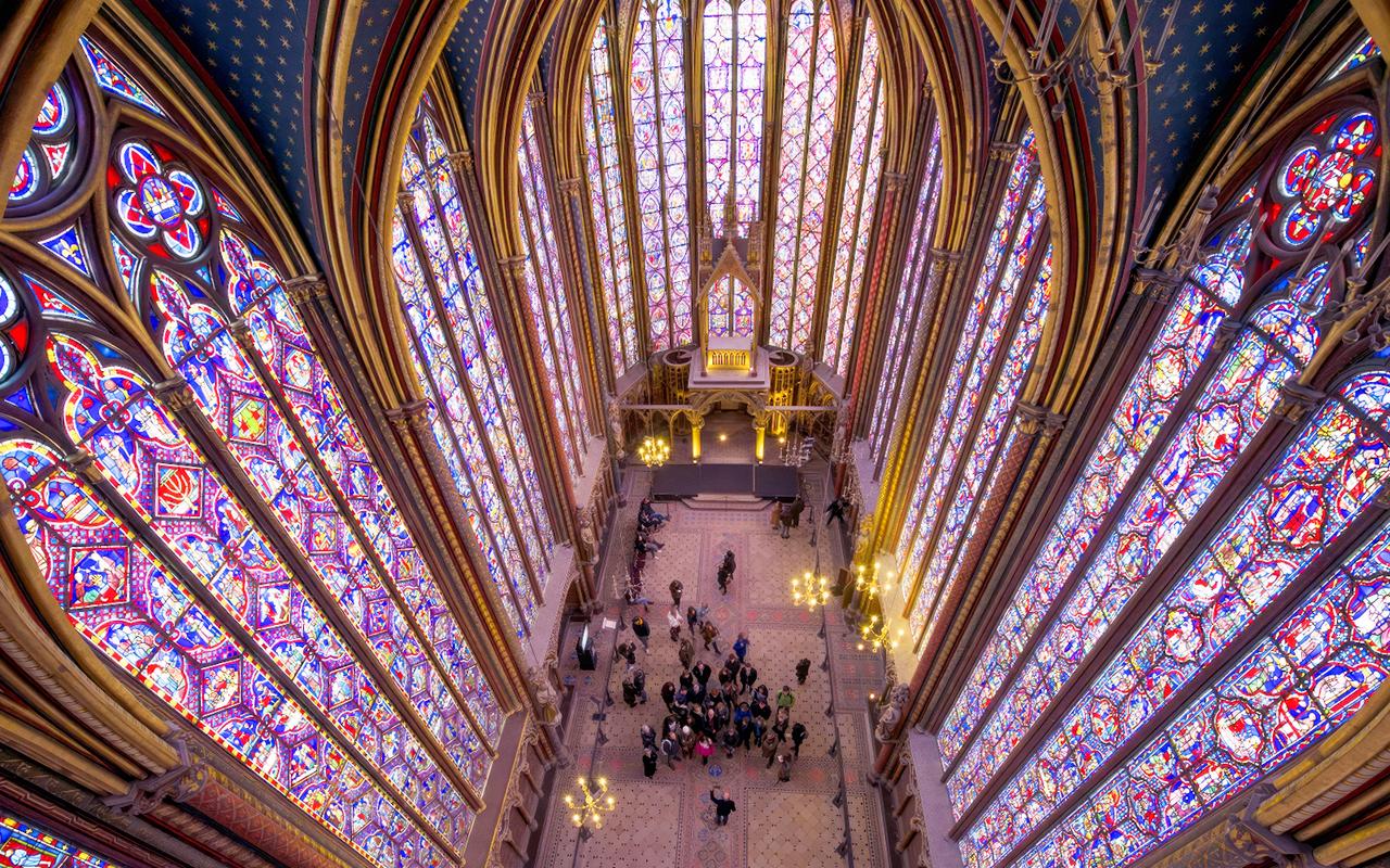 f3b20e88e1913d68c4efdcaba4682efe-26974-paris-sainte-chapelle-and-the-conciergerie-guided-tour-01.jpeg
