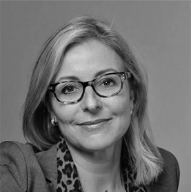 corinne lagache headshot.png