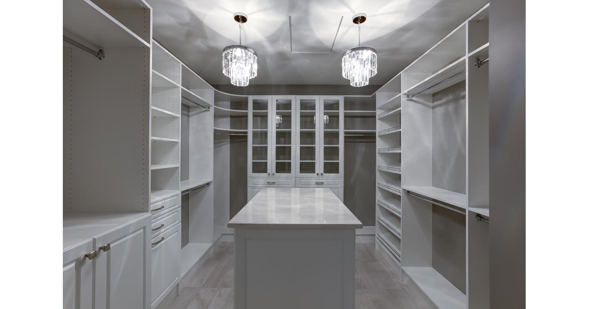7 Custom Walk-in Closet Design Tips to Make the Most of Your Space