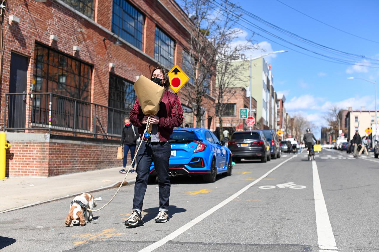 Berry St & N 6th St