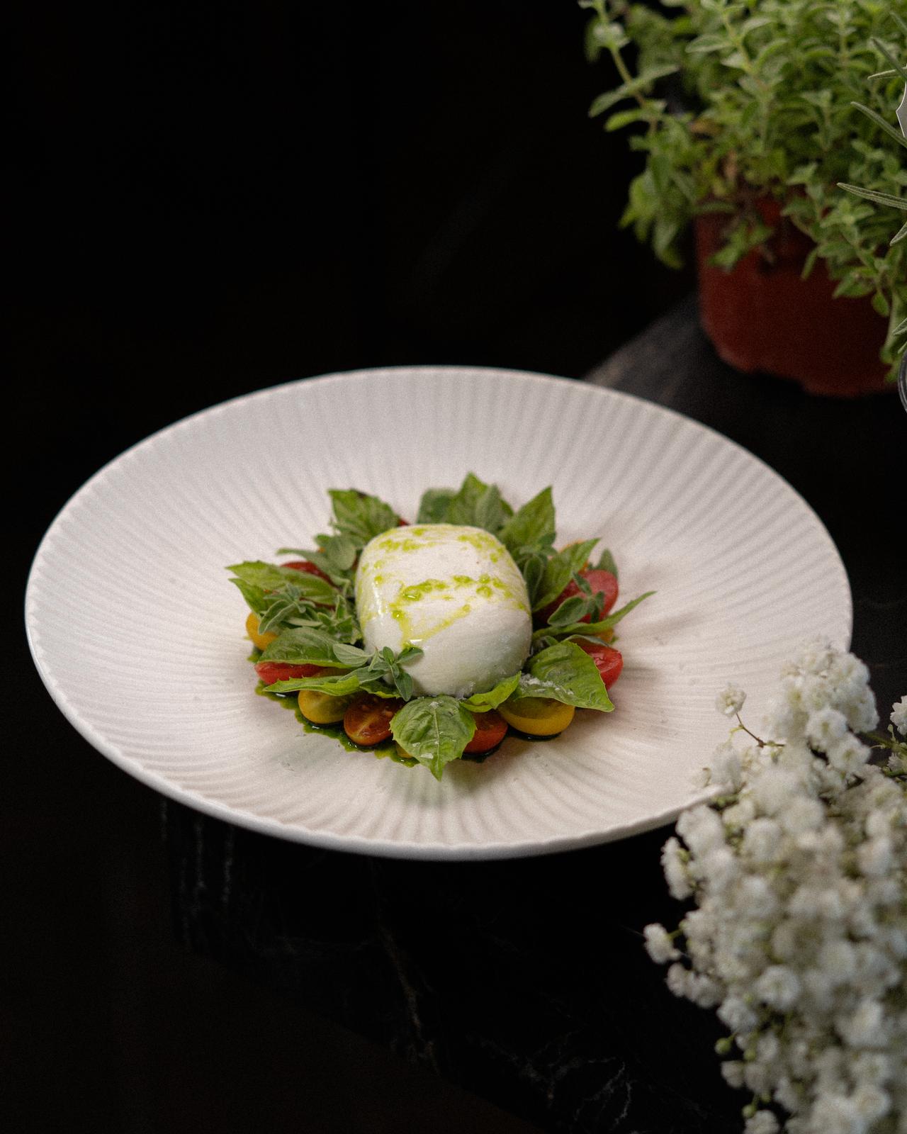 buratta vertical.jpg