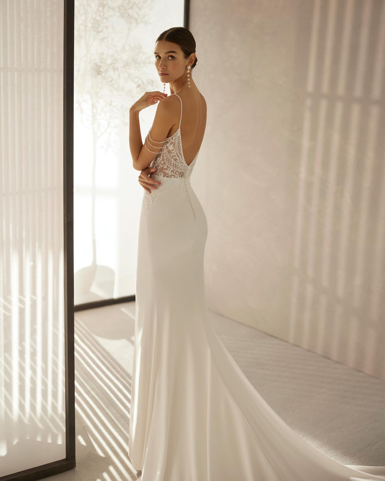 9k06_cardin_rosa_clara_4.jpg
