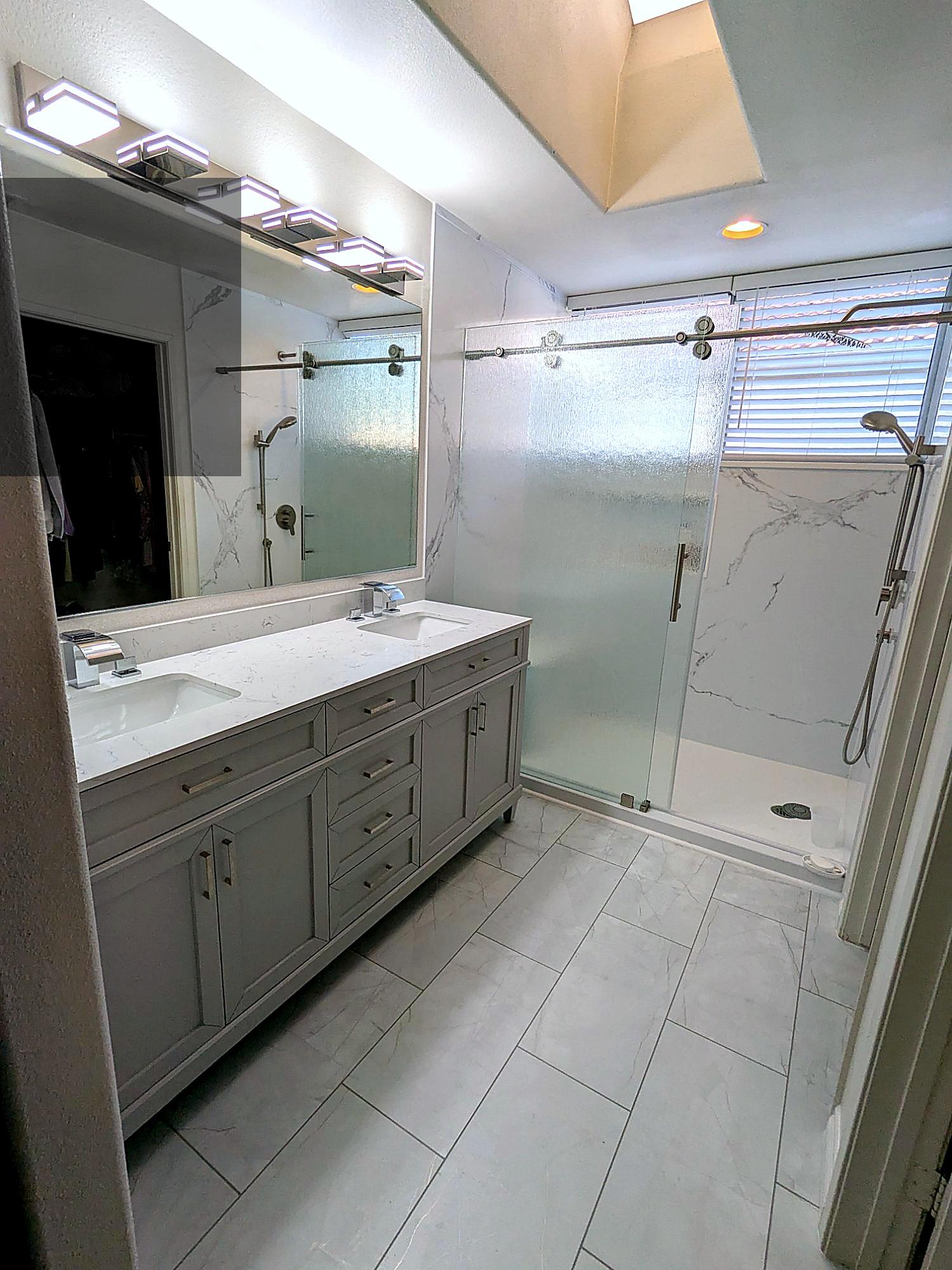 bathroom_vanity_edited.jpg