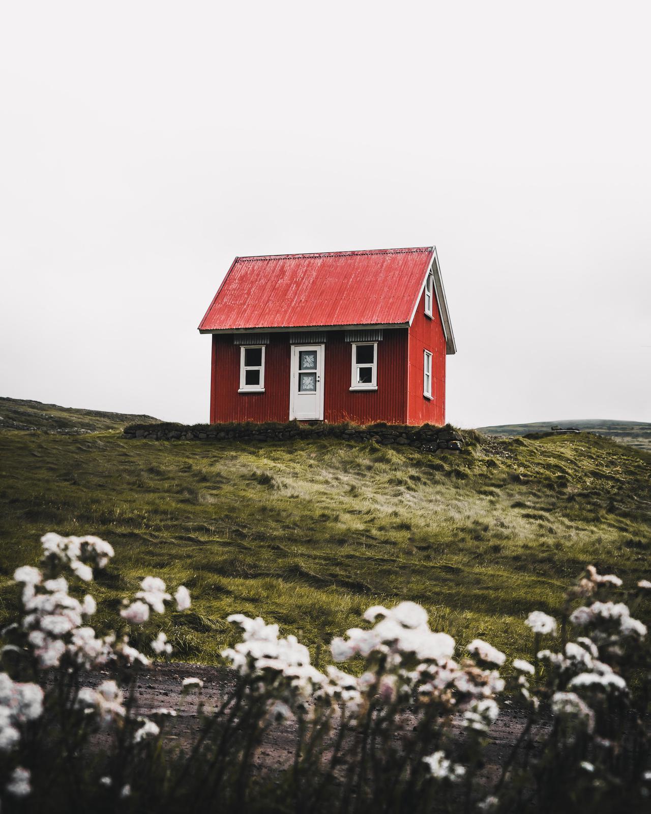 Cute Cabin | Check out my Instagram - @WithLuke