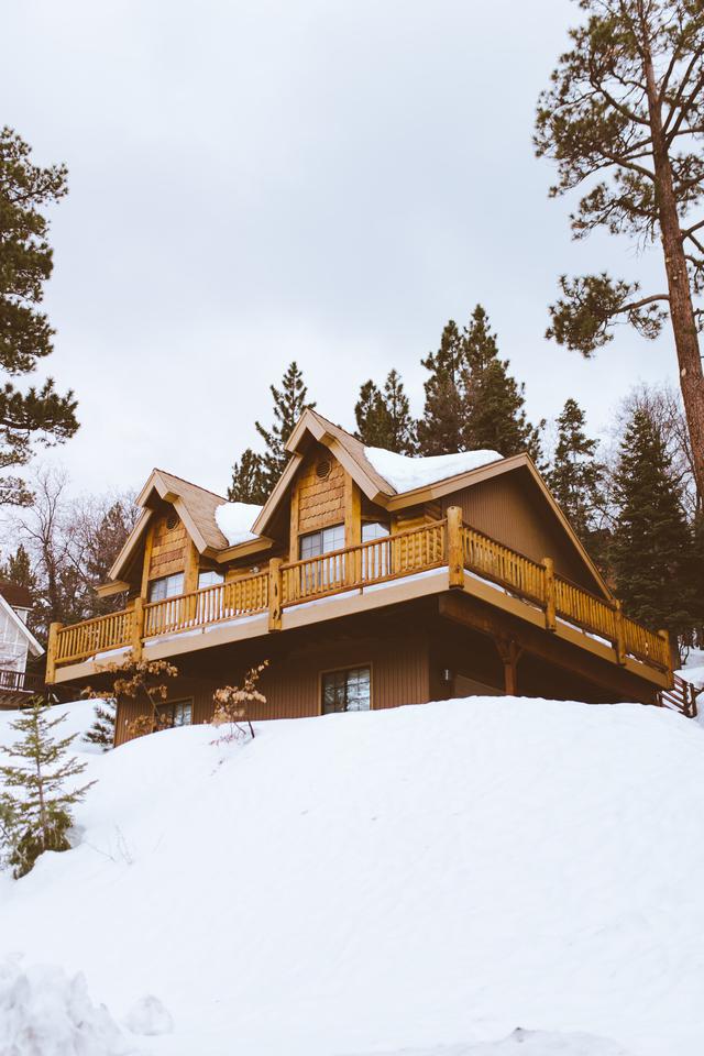 People often ask us, "can I sell my home for cash?"