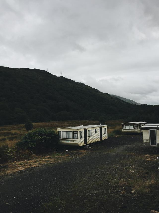 How to know when to sell your mobile home fast for cash