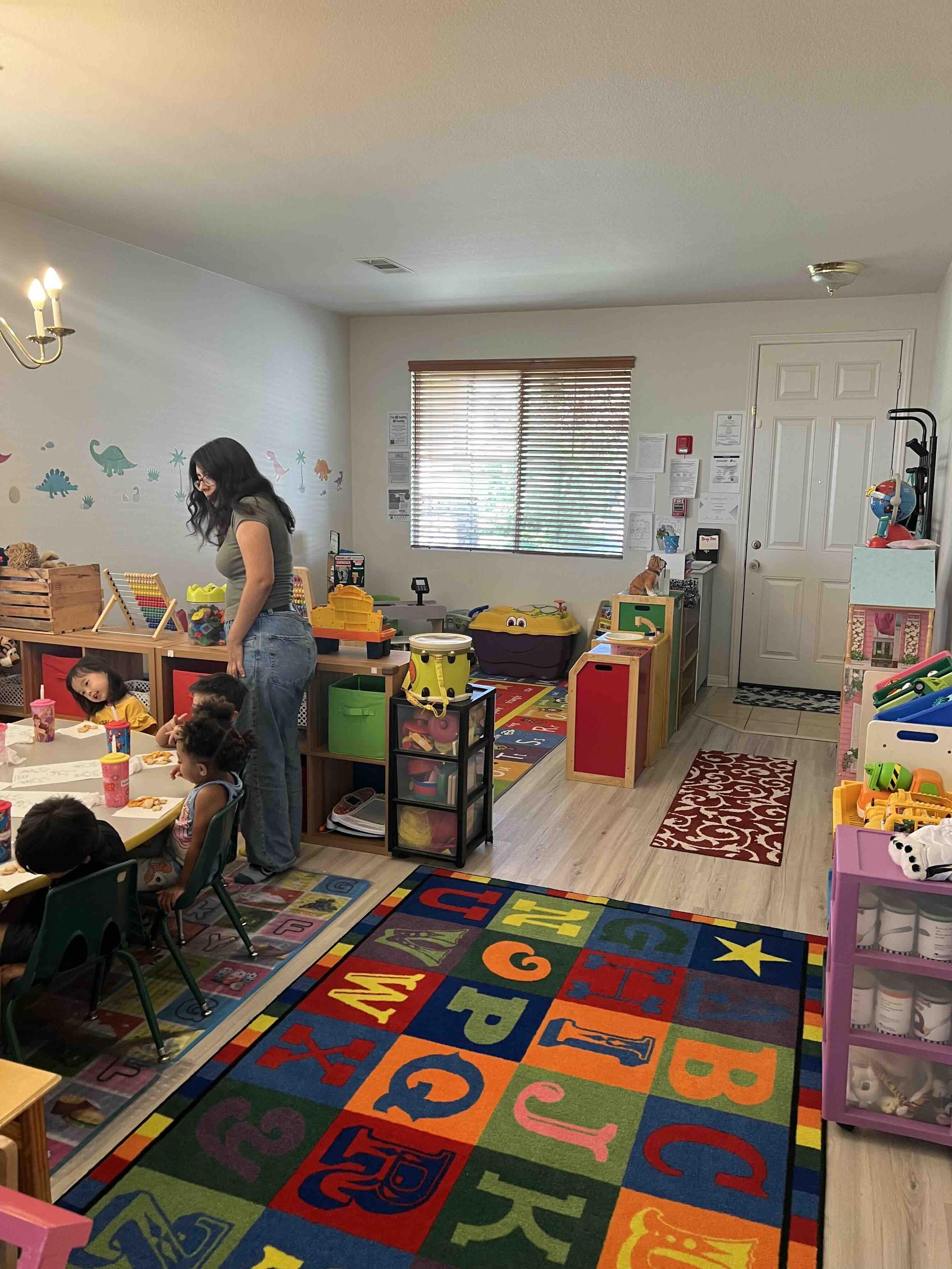 snack time with teacher.jpg