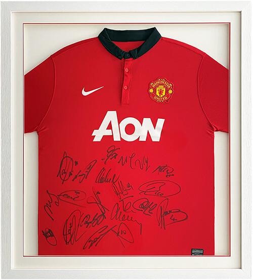 man-united-01-500px-tiny.jpg