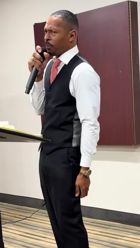 v12044gd0000d4i27i7og65gfd28vru0.mp4