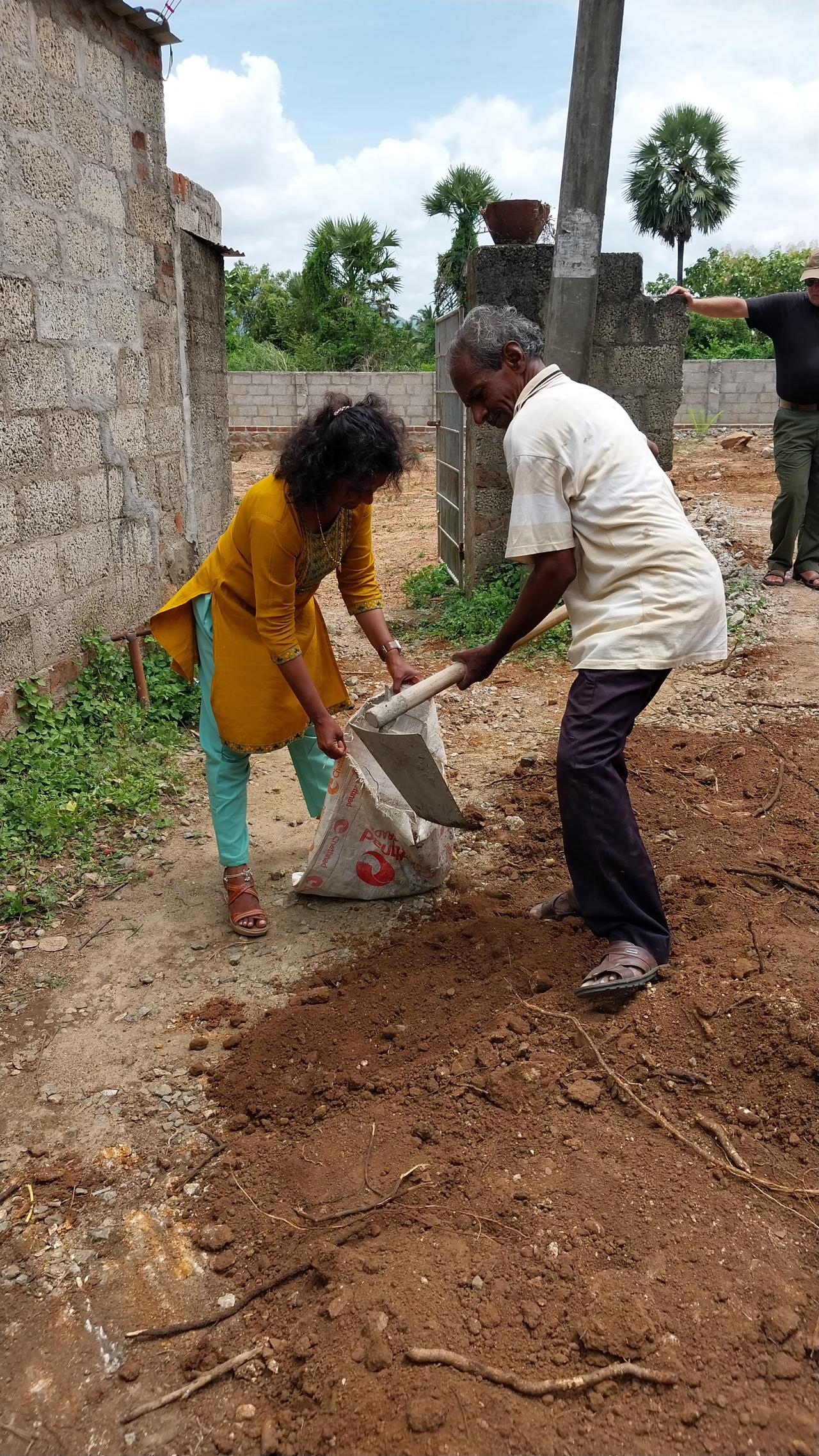 sandhya_planting_1.jpg