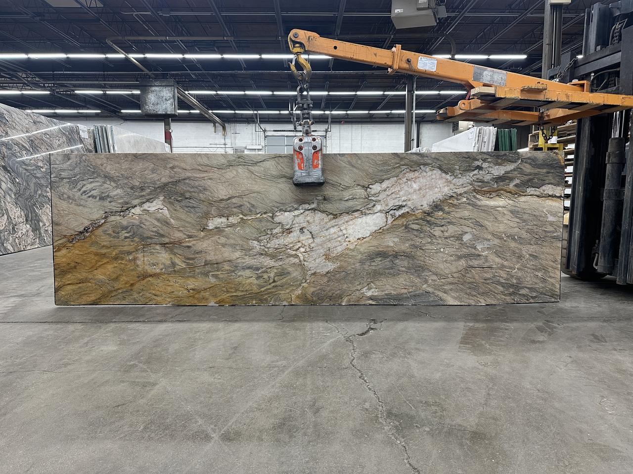 ijen crystal 131x38.jpg