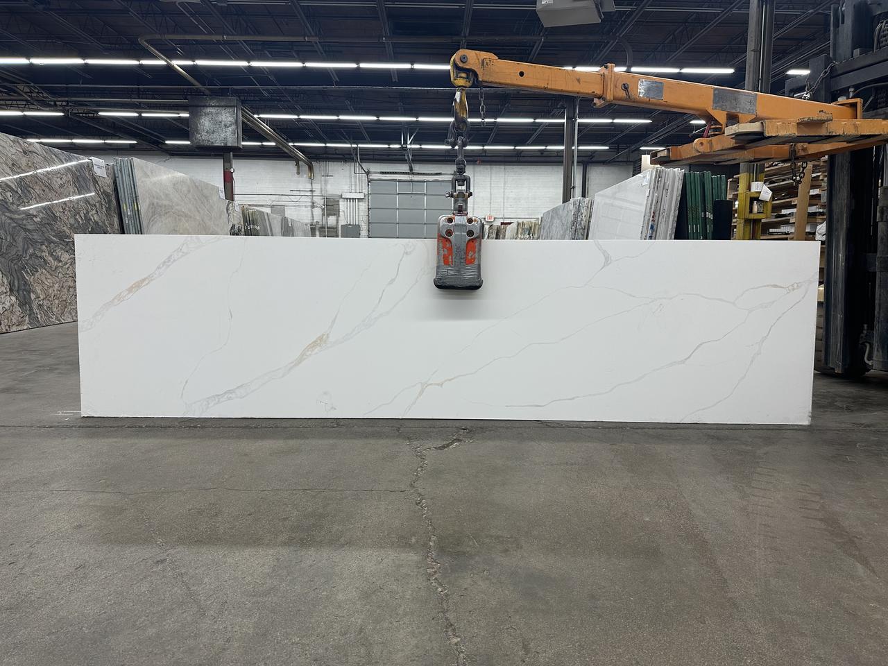 calacatta maldives 126x31.jpg