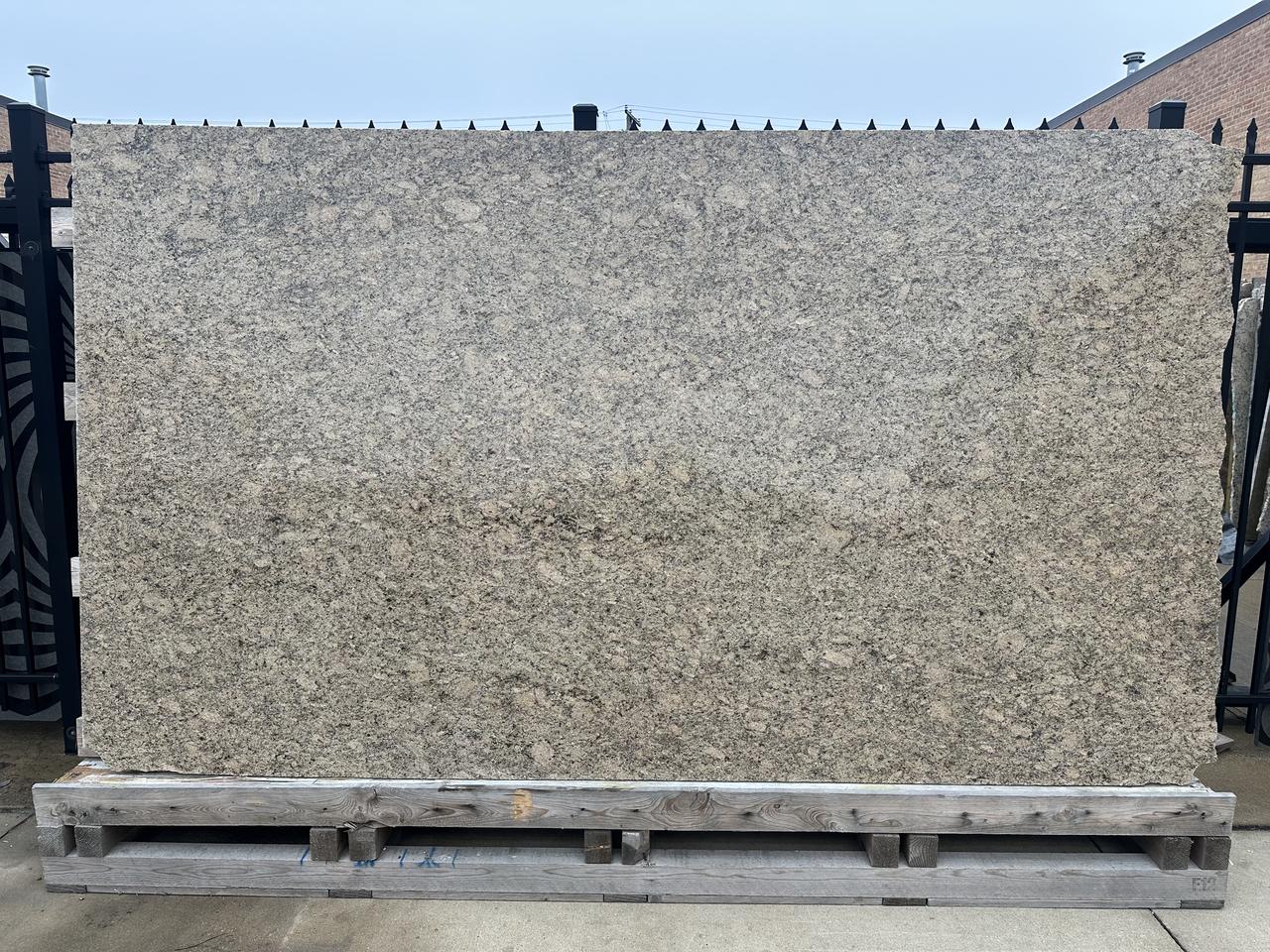 giallo veneziano 126x71.jpg