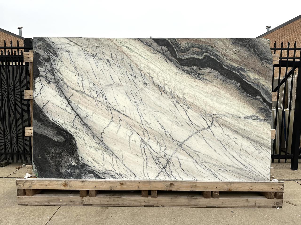 calcatta boticelli leather dolomite 119x71.jpg