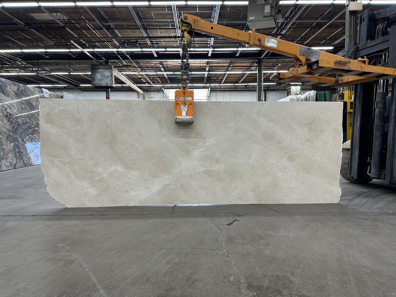 crema marfil 2cm 111x39.jpg