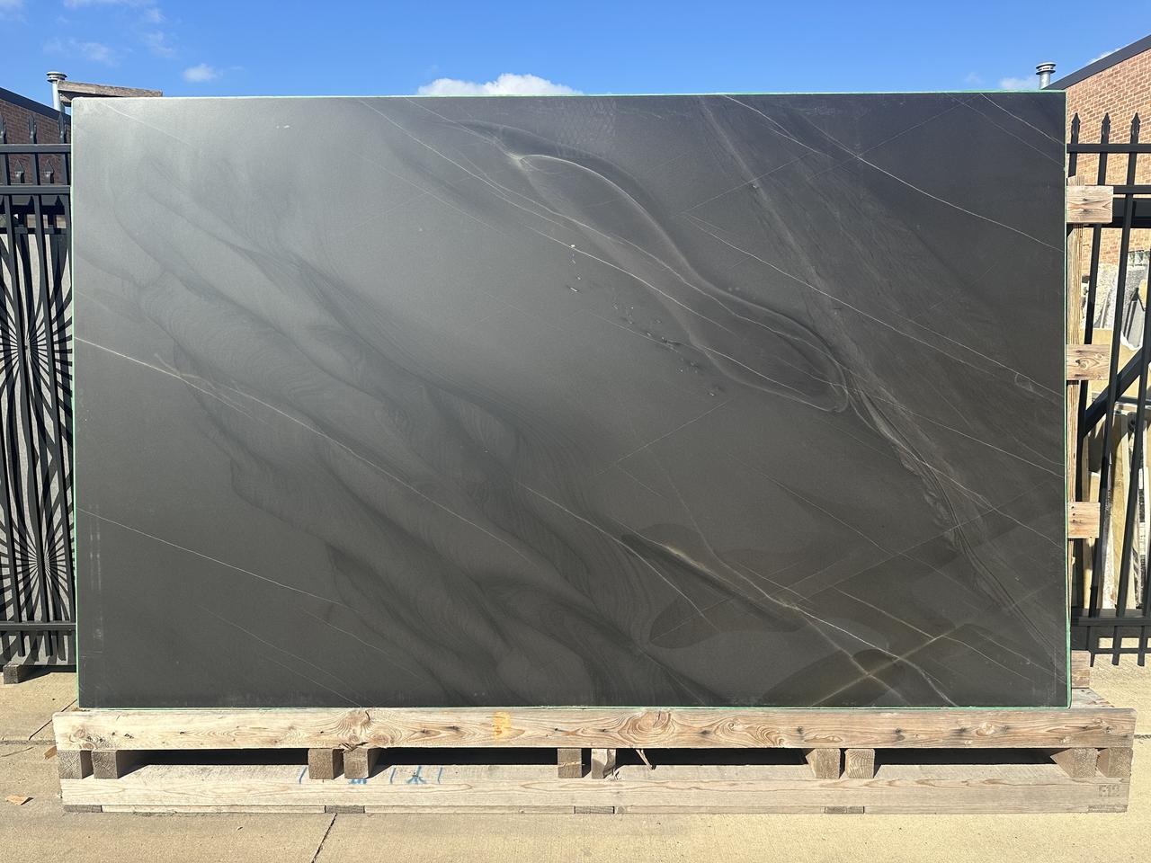 anubis leather 122x74.jpg