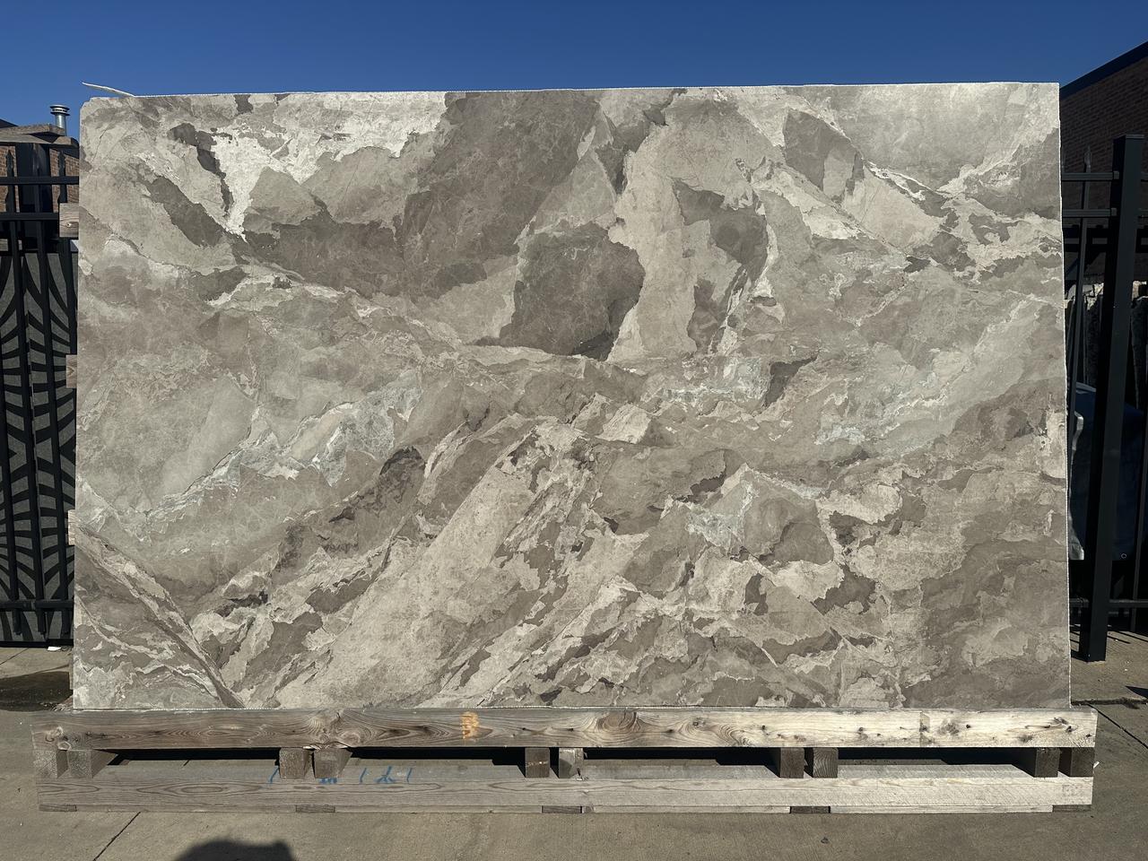 camouflage honed dolomite 125x78.jpg