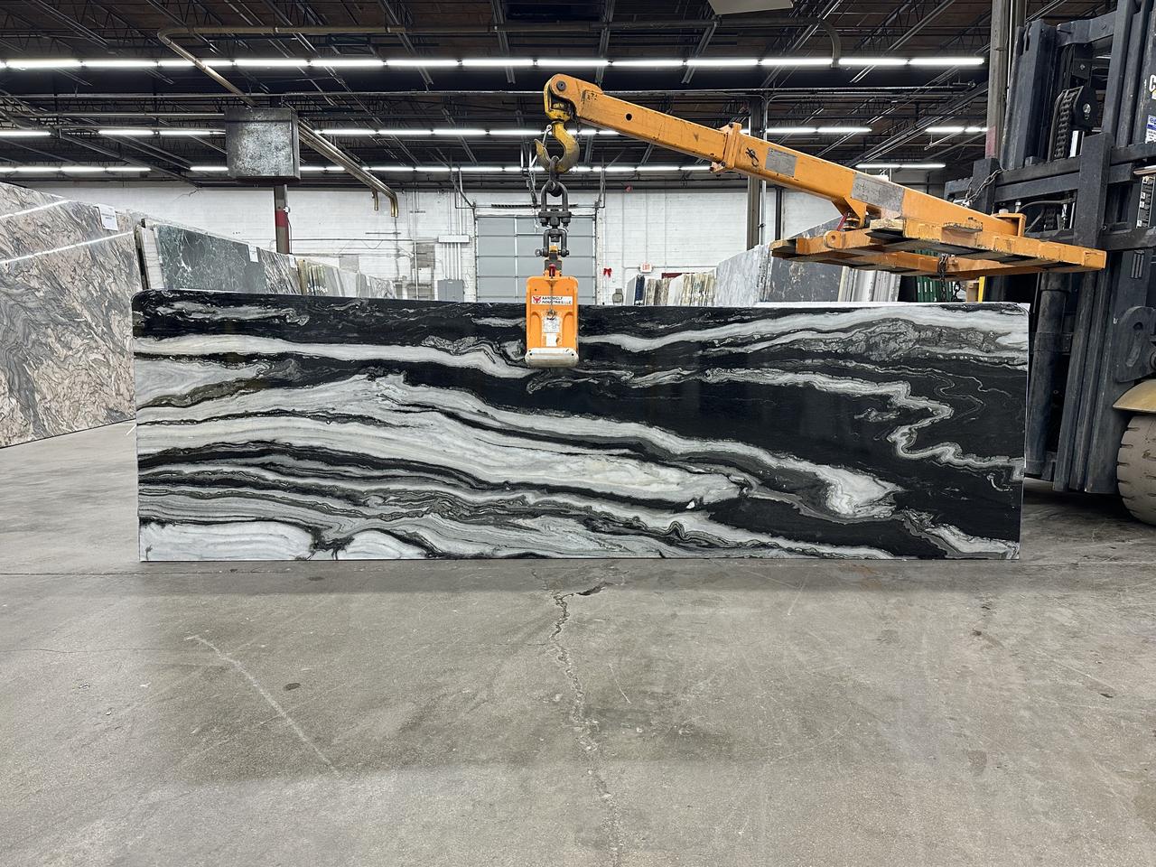 glacier dolomite 122x35.jpg