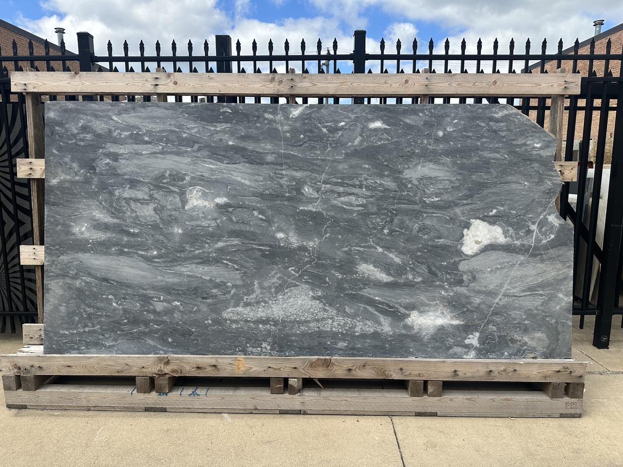 vintage stone honed 115x57.jpg
